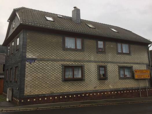 Einfamilienhaus zum Kauf provisionsfrei 49.000 € 6 Zimmer 230 m² 487 m² Grundstück Marktstraße 1 Probstzella Probstzella 07330
