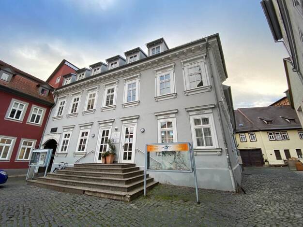 Wohnung zur Miete 1.298 € 4 Zimmer 132,3 m² 1. Geschoss frei ab 01.10.2025 Lange Brücke 36 Altstadt Erfurt 99084