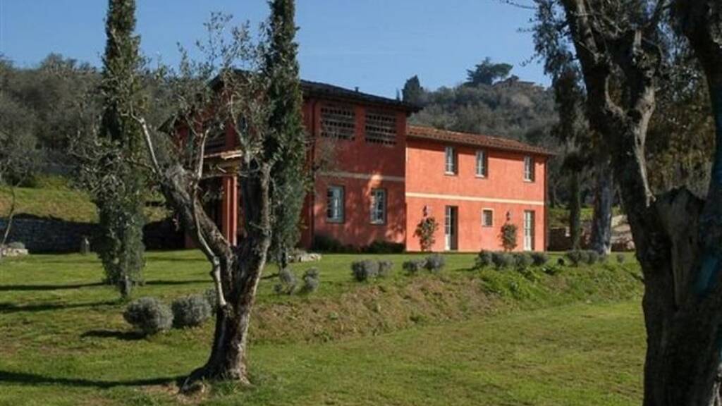 Haus zum Kauf 3.000.000 € 7 Zimmer 350 m² 15.000 m² Grundstück Massarosa 55054