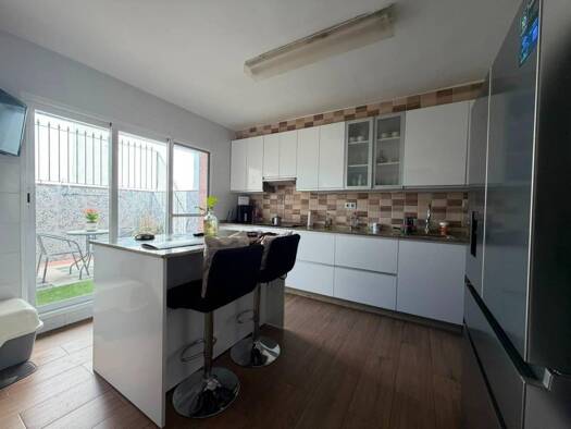 Villa zum Kauf 450.000 € 5 Zimmer 300 m² Córdoba 14007