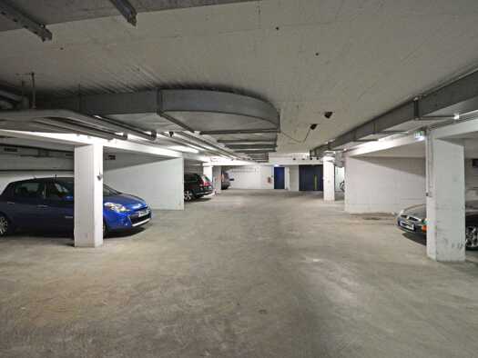 Tiefgarage zum Kauf provisionsfrei 40.000 € Uhlandstraße 19 Charlottenburg Charlottenburg-Wilmersdorf 10623