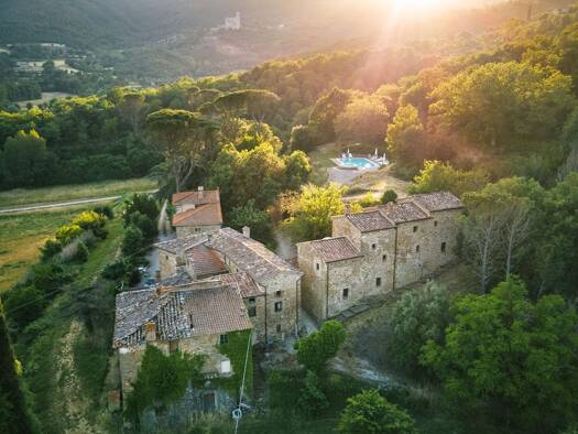 Haus zum Kauf 2.500.000 € 2 m² 420.000 m² Grundstück Cortona 52044