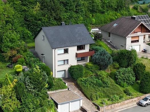 Haus zum Kauf 345.000 € 7 Zimmer 207 m² 1.066 m² Grundstück Kreiensen Einbeck 37574