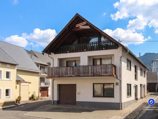 Einfamilienhaus zum Kauf provisionsfrei 220.000 € 7 Zimmer 230 m² 141 m² Grundstück Winzergasse 9 Veldenz 54472