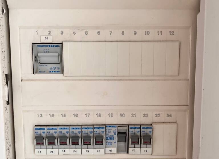 Wohnung zum Kauf 295.000 € 2 Zimmer 59,2 m²<br/>Wohnfläche 4.<br/>Geschoss ab sofort<br/>Verfügbarkeit Weißensee Berlin 13088