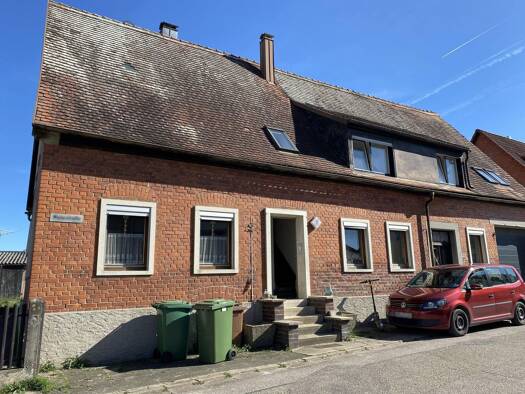 Einfamilienhaus zum Kauf 145.000 € 6,5 Zimmer 192 m² 766 m² Grundstück frei ab sofort Schopfloch Schopfloch 91626