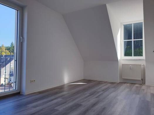Wohnung zur Miete 300 € 2 Zimmer 64 m² 2. Geschoss frei ab sofort Tannenbergsthal Muldenhammer 08262