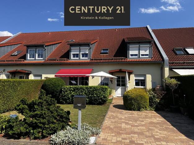 Reihenmittelhaus zum Kauf 199.000 € 4 Zimmer 123,3 m² 3.237 m² Grundstück frei ab sofort Hundhaupten Hundhaupten 07557