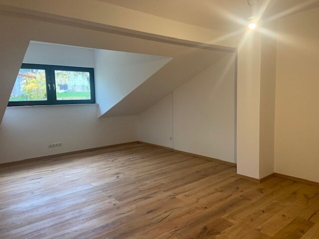 Wohnung zur Miete 790 € 3 Zimmer 128 m²<br/>Wohnfläche 1.<br/>Geschoss Untersiemau Untersiemau 96253