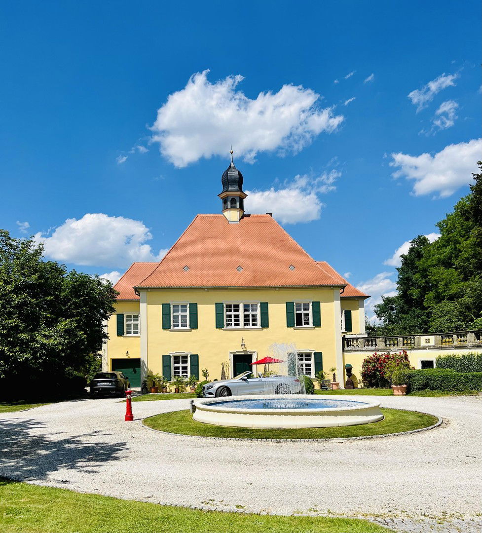 Villa zum Kauf provisionsfrei 8 Zimmer 400 m²<br/>Wohnfläche 15.000 m²<br/>Grundstück Thürnhofen Feuchtwangen 91555