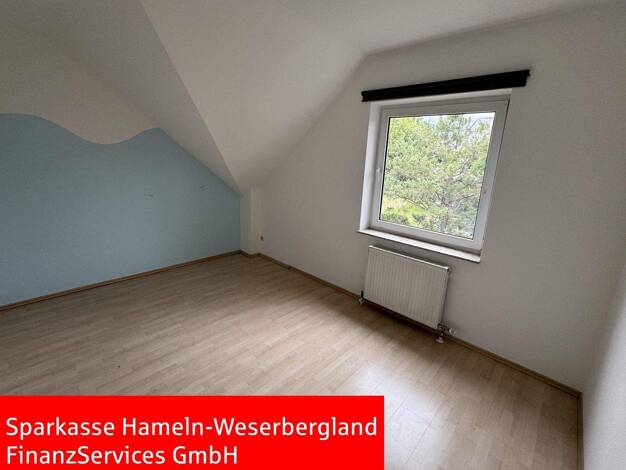 Wohnung zum Kauf 126.000 € 3 Zimmer 84,8 m² frei ab sofort Hessisch Oldendorf 31840