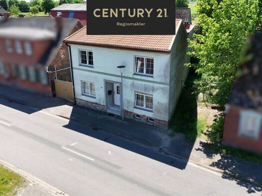 Einfamilienhaus zum Kauf 75.000 € 5 Zimmer 163,1 m² 374 m² Grundstück Staatser Dorfstraße 51 Staats Stendal 39576