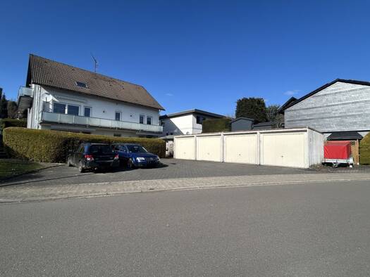 Haus zum Kauf 379.000 € 10 Zimmer 308 m² 651 m² Grundstück Starenweg 11 Drolshagen 57489