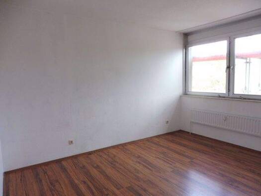 Wohnung zur Miete 349 € 3 Zimmer 74 m² 6. Geschoss frei ab 06.04.2026 Kattowitzer Straße 10 Kreuztal 57223