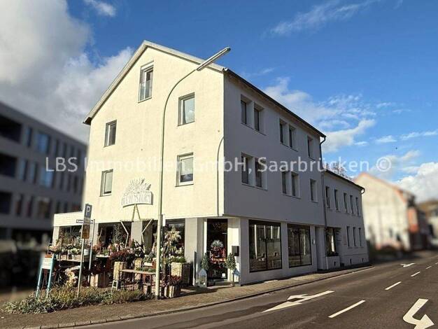 Mehrfamilienhaus zum Kauf 1.000.000 € 11 Zimmer 292 m² 355 m² Grundstück frei ab sofort Merzig 66663