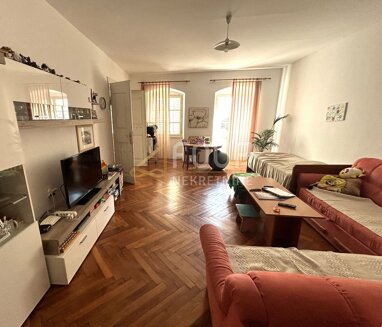 Wohnung zum Kauf 322.000 € 3 Zimmer 101 m² Center