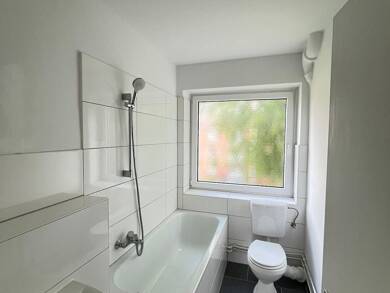 Wohnung zur Miete 659 € 4 Zimmer 82,1 m² 2. Geschoss frei ab 01.09.2025 Alte Kieler Landstraße 81 Rendsburg 24768