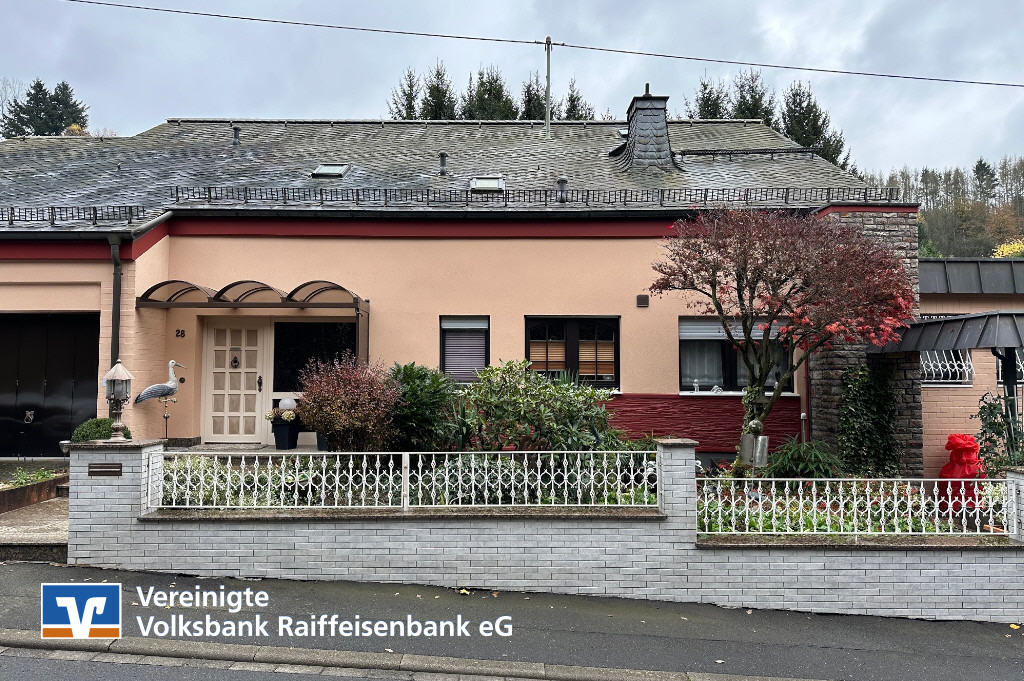 Einfamilienhaus zum Kauf 350.000 € 9 Zimmer 188 m²<br/>Wohnfläche Herrstein 55756