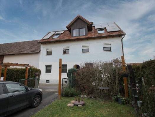 Einfamilienhaus zum Kauf 245.000 € 10 Zimmer 245 m² 302 m² Grundstück Weyer Gochsheim 97469