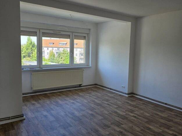 Wohnung zur Miete 525 € 3 Zimmer 86 m² 2. Geschoss Mitschurinstraße 5 Wolfen Bitterfeld-Wolfen 06766