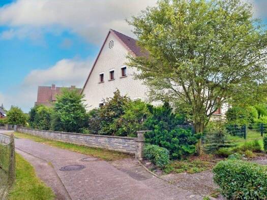 Einfamilienhaus zum Kauf 399.000 € 8 Zimmer 177 m² 1.191 m² Grundstück Langwedel 27299