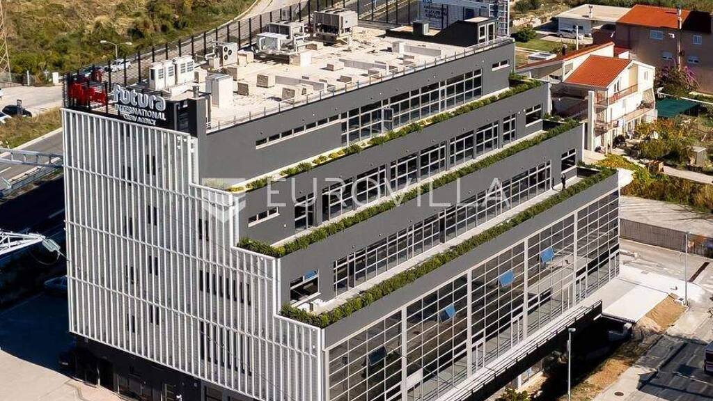 Büro zur Miete 5.610 € Dracevac Mejasi - Sirobuja