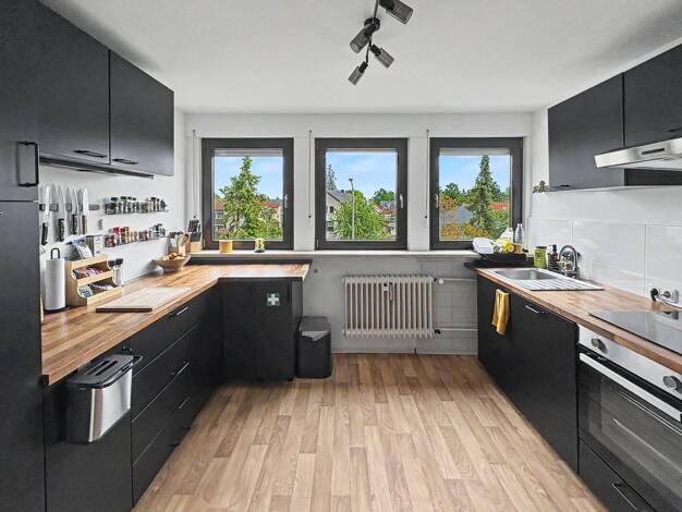 Wohnung zum Kauf 325.000 € 3 Zimmer 98 m² 3. Geschoss Büchenbach Erlangen 91056