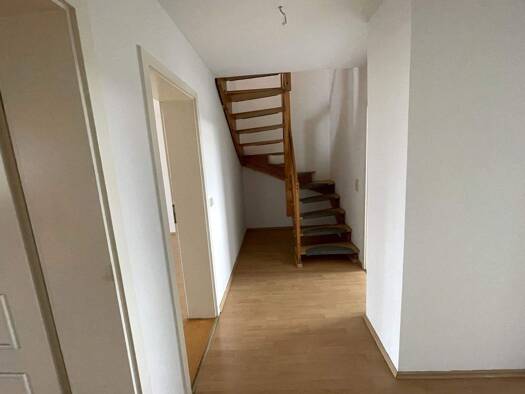 Maisonette zur Miete 357 € 3 Zimmer 71,4 m² 4. Geschoss Karl-Immermann-Straße 32 Zentrum Chemnitz 09111