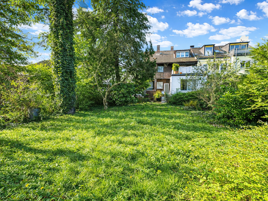 Doppelhaushälfte zum Kauf 415.000 € 9 Zimmer 235 m² 514 m² Grundstück frei ab sofort Schwanheim Frankfurt am Main 60529