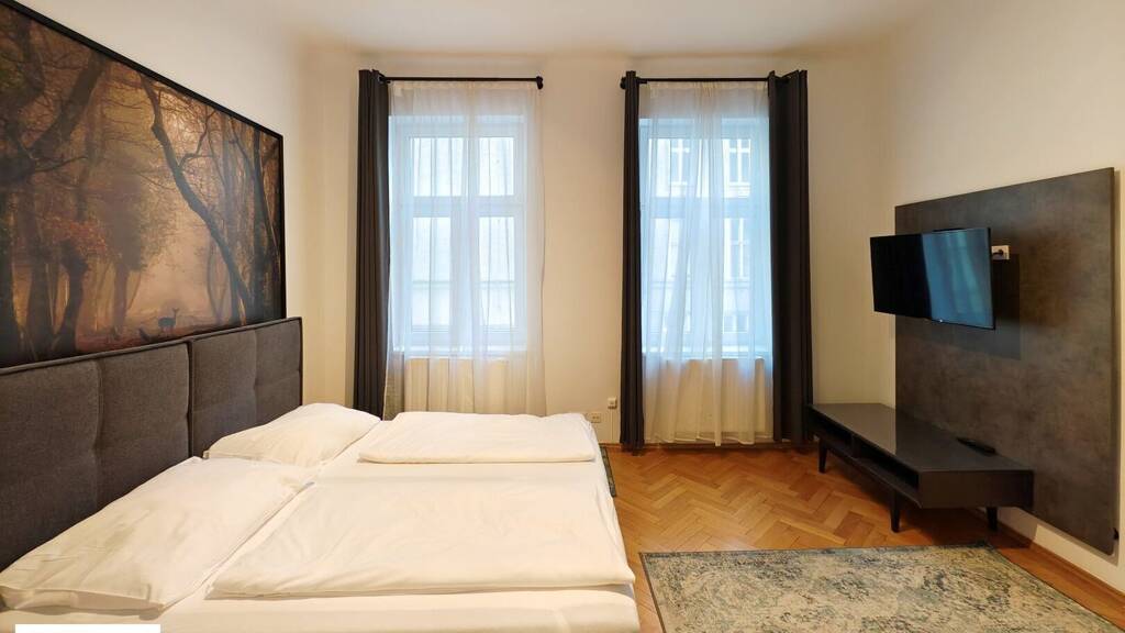 Wohnung zum Kauf 335.000 € 2,5 Zimmer 46,8 m² 4. Geschoss Lindengasse 25 Wien 1070