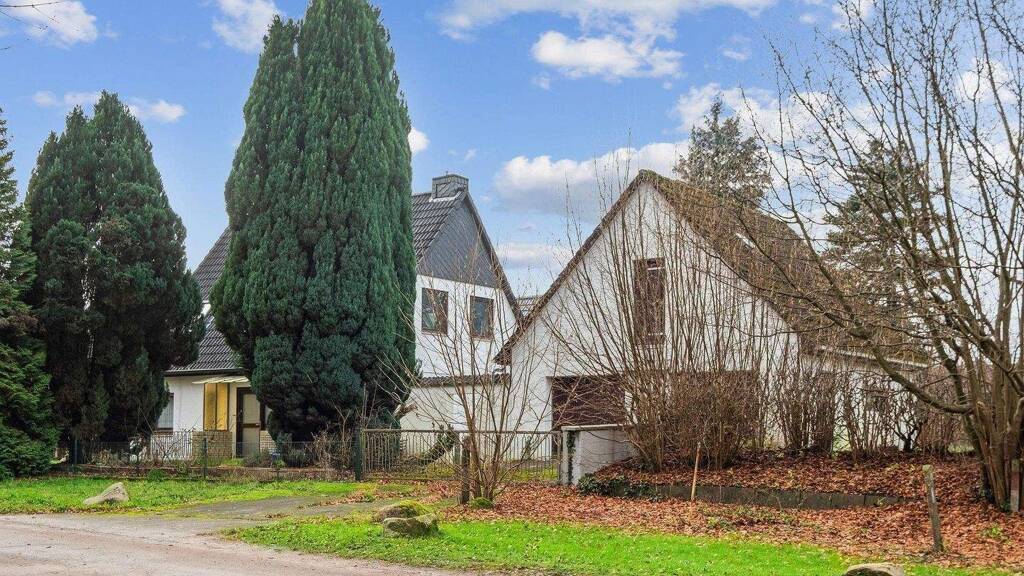 Doppelhaushälfte zum Kauf 319.000 € 5 Zimmer 109 m² 778 m² Grundstück Hoisdorf 22955