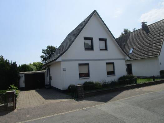 Haus zum Kauf 220.000 € 94 m² 756 m² Grundstück frei ab sofort Cuxhaven 27478