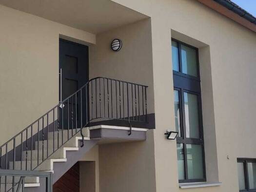 Einfamilienhaus zur Miete 1.800 € 6 Zimmer 152 m² 265 m² Grundstück frei ab 01.04.2026 Oberrotweil Vogtsburg im Kaiserstuhl 79235