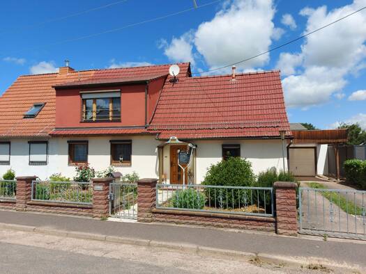 Doppelhaushälfte zum Kauf provisionsfrei 360.000 € 6 Zimmer 142 m² 744 m² Grundstück frei ab sofort Siebleben Gotha 99867