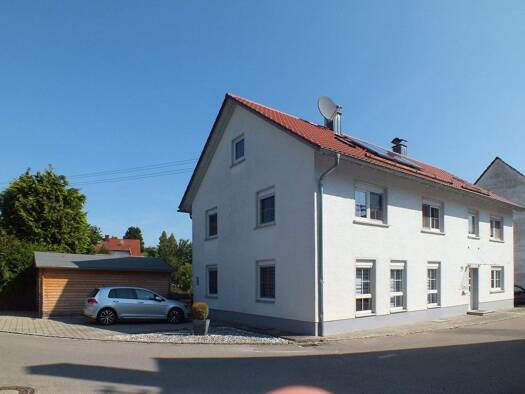 Einfamilienhaus zum Kauf 450.000 € 9 Zimmer 268 m² 590 m² Grundstück Oberbalzheim Balzheim 88481