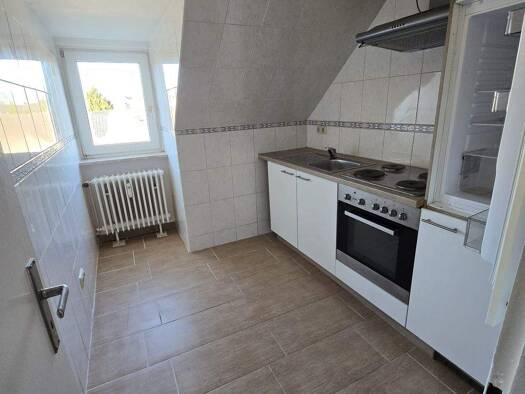 Wohnung zur Miete 330 € 31 m² frei ab sofort Königsberger Straße 59 Glückstadt 25348