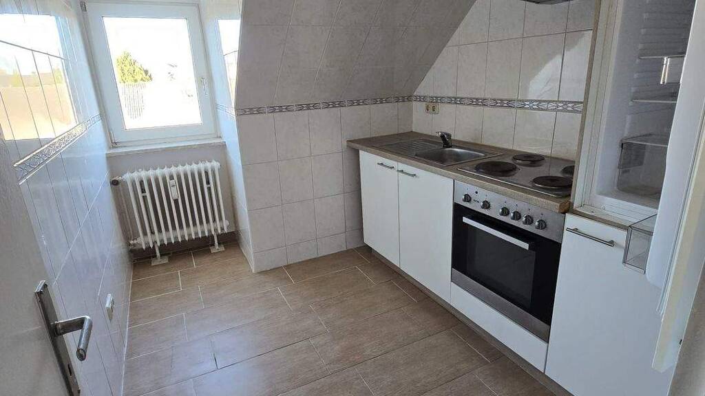 Wohnung zur Miete 330 € 31 m² frei ab sofort Königsberger Straße 59 Glückstadt 25348
