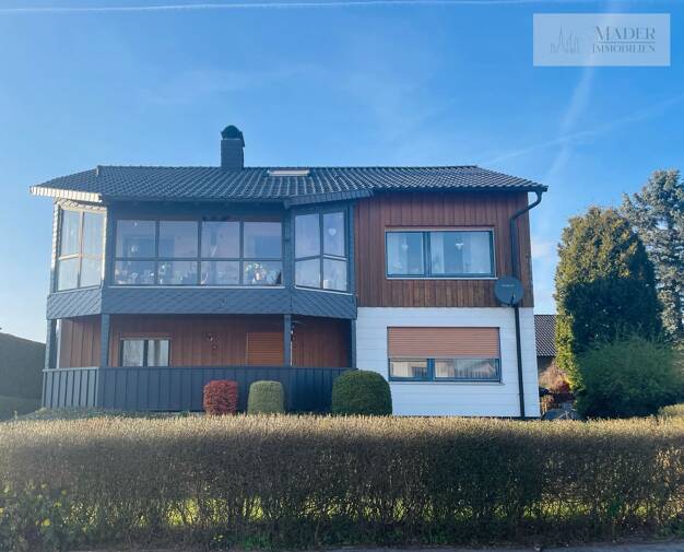 Mehrfamilienhaus zum Kauf als Kapitalanlage geeignet 450.000 € 8 Zimmer 310 m² 800 m² Grundstück Stockheim Stockheim 96342