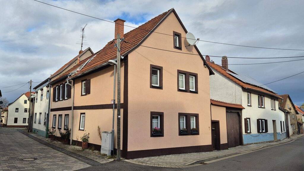 Einfamilienhaus zum Kauf 195.000 € 6 Zimmer 180 m² 151 m² Grundstück Dachwig 99100