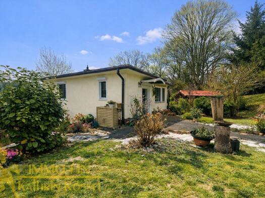 Bungalow zum Kauf 76.000 € 2 Zimmer 71,2 m² 1.834 m² Grundstück Köbeln Bad Muskau 02953