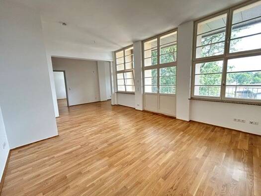 Wohnung zur Miete 676 € 3 Zimmer 84,5 m² 2. Geschoss frei ab sofort Altchemnitz Altchemnitz 09120