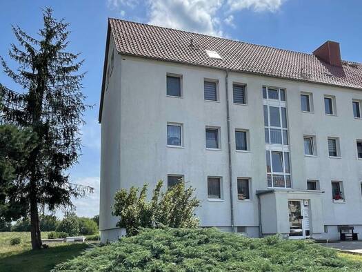 Wohnung zur Miete 385 € 3 Zimmer 55 m² 3. Geschoss Stauchitz 01594