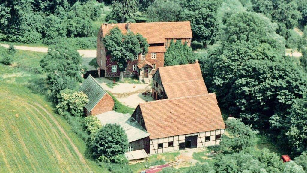 Haus zum Kauf 598.000 € 16 Zimmer 600 m² 2.046 m² Grundstück Blandikow Heiligengrabe 16909