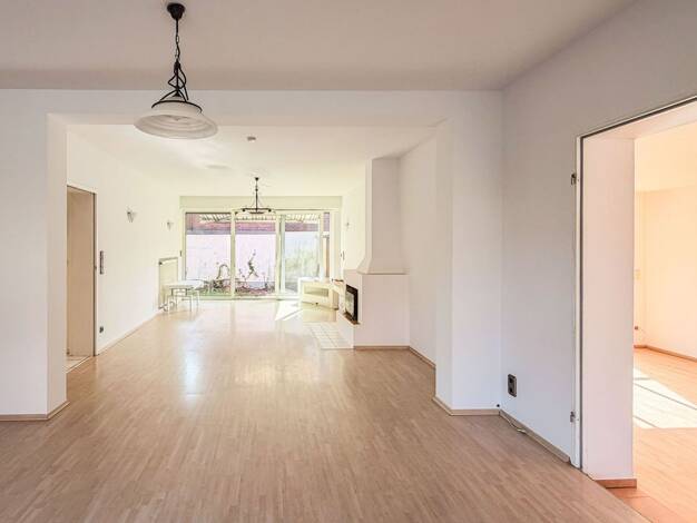 Einfamilienhaus zum Kauf 699.000 € 9 Zimmer 240,2 m² 824,2 m² Grundstück Grefrath Frechen 50226