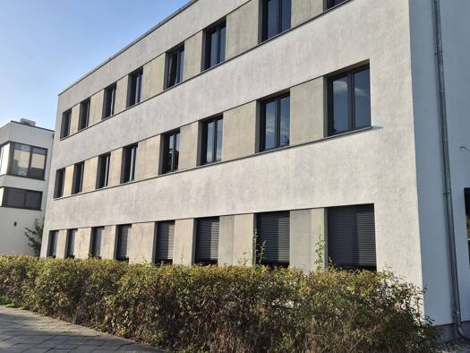 Produktionshalle zur Miete 11 € 519 m² Lagerfläche Walther-Huth-Straße Johannisthal Berlin 12487