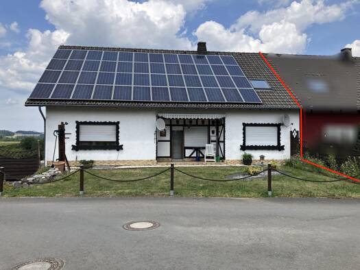 Doppelhaushälfte zum Kauf provisionsfrei 95.000 € 5 Zimmer 120 m² 629 m² Grundstück Urschmitt 56825