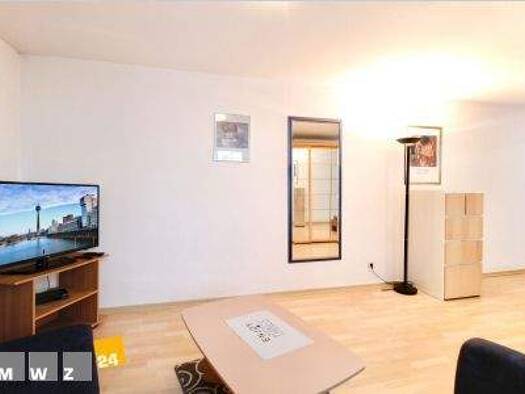 Wohnung zur Miete Wohnen auf Zeit 1.321 € 2 Zimmer 50 m² frei ab sofort Bahnstr. Stadtmitte Düsseldorf 40212