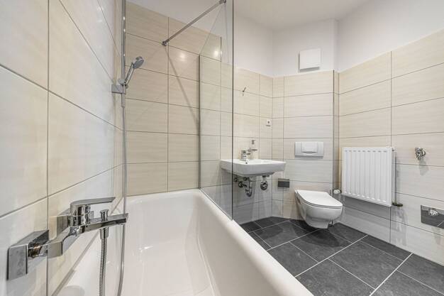 Wohnung zur Miete 599 € 2 Zimmer 42 m² 2. Geschoss Lilienstraße 23 Neustadt-Neuschönefeld Leipzig 04315