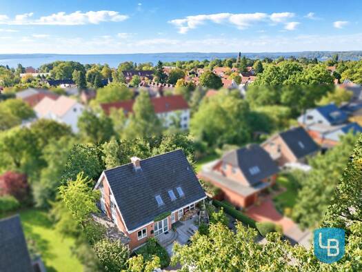 Einfamilienhaus zum Kauf 398.000 € 14 Zimmer 276,9 m² 664 m² Grundstück Plön 24306