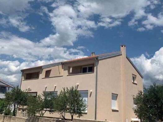 Einfamilienhaus zum Kauf 350.000 € 8 Zimmer 190 m² 400 m² Grundstück Maslenica 23243